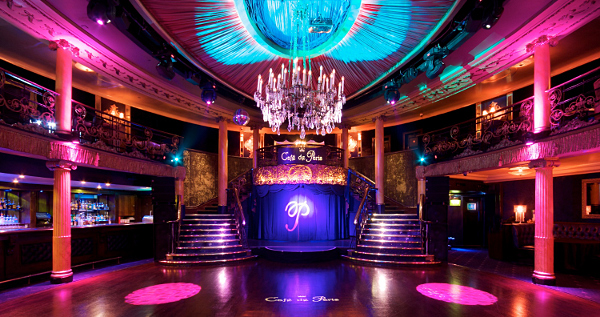 Cafe de paris black cat